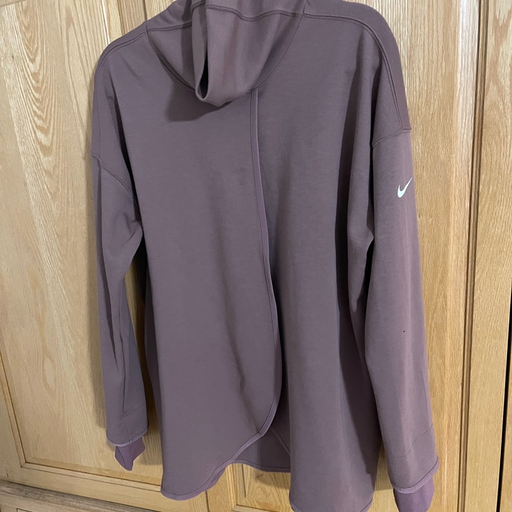 Nike long sleeve top